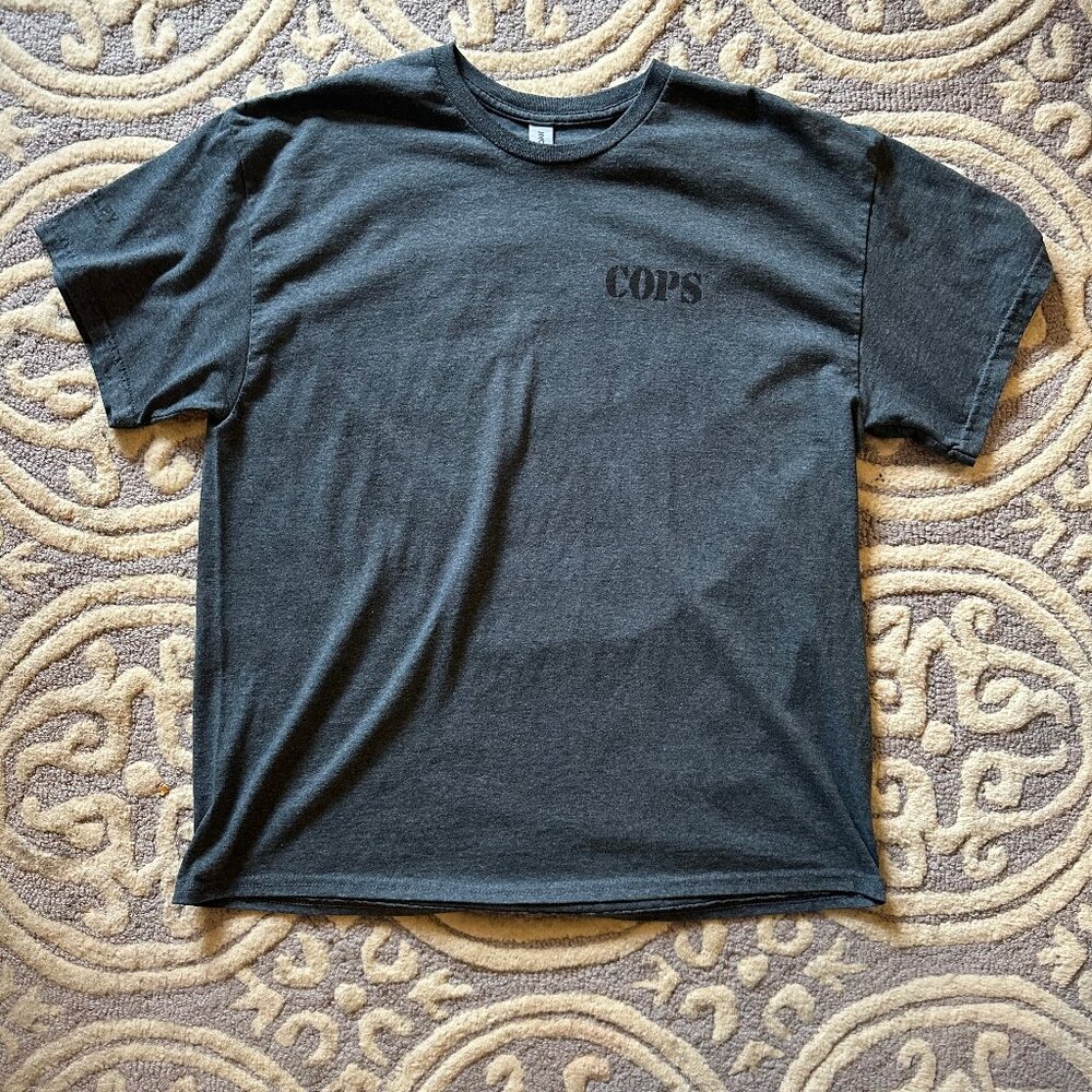 Official Like New COPS television TV Shirt Men XL - Navy (fits slightly small)